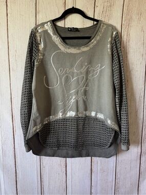 Bella Amore Made in Italy Sending Love To You Mesh Sleeve Sweatshirt /Top Size L